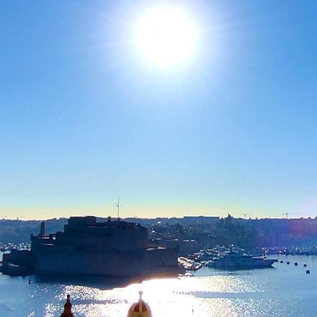 Tide 21 Savynomad Harbour Residences Valletta Valeta Exterior foto